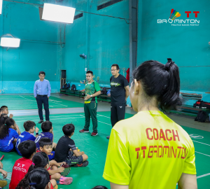 HLV đội tuyển cầu lông Indonesia đến thăm và giao lưu tại Trung tâm Huấn luyện Cầu lông TT Badminton